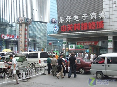 電子產(chǎn)品市場(chǎng)風(fēng)云突變 英特爾大范圍降價(jià)，內(nèi)存斷貨狂漲，銷售格局面臨重塑